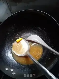 Make Peanut corn malt lollipop step 3