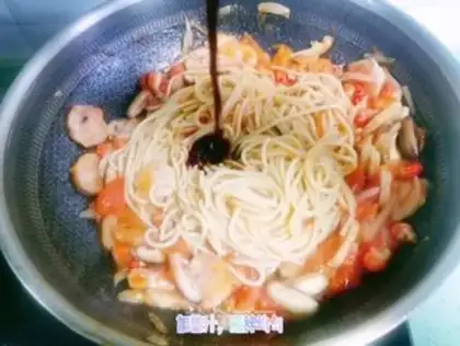 Make Tomato shrimp pasta step 16