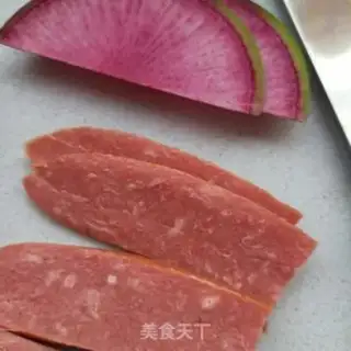 Make Carrot, garlic sandwich step 0