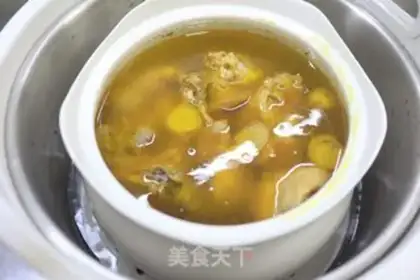 Make Golden needle chicken soup step 6