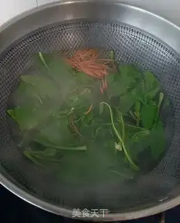 Make Spinach pie step 1