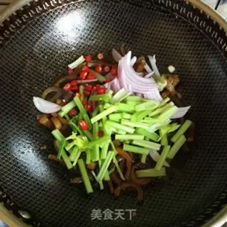 Make Onion celery step 3