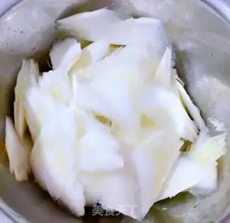 Make Cabbage carrots, meatballs step 1
