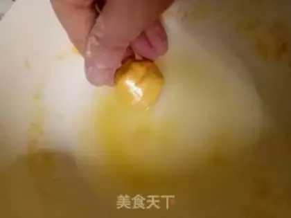 Make Pelican fried eggs step 3