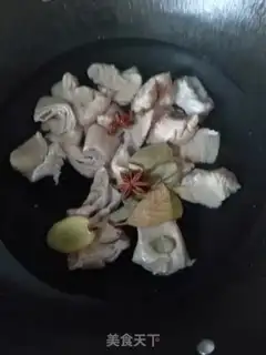 Make Twin peppers, fat and fat step 1