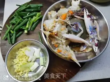 Make Crab onions step 0