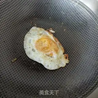 Make Quite an egg sandwich step 4