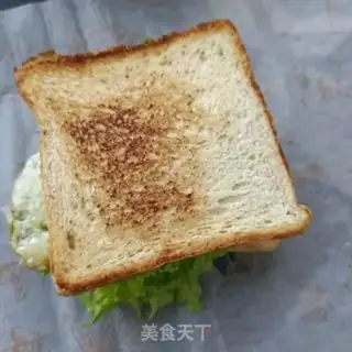 Make Quite an egg sandwich step 8