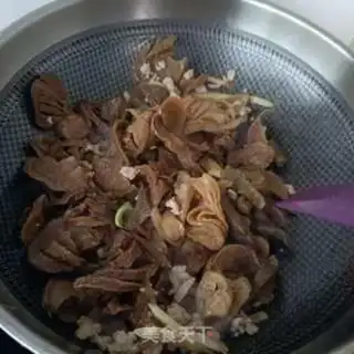 Make The meatloaf and raisins step 8