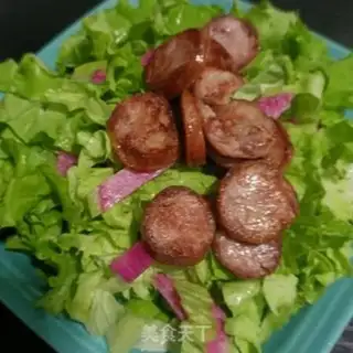 Make Barbecue sausage salad step 7