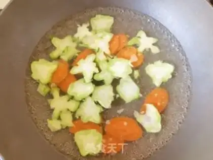 Make Carrot broccoli, orchid step 6