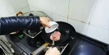 Make Battery noodles step 2