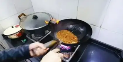 Make Battery noodles step 6