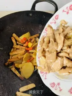 Make Spam-dry potatoes step 15