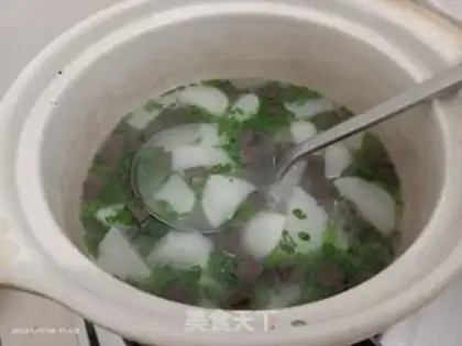 Make radish, red soup step 3