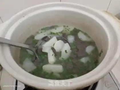 Make radish, red soup step 4