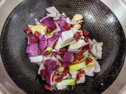 Make Spicy pot step 4