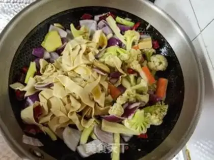 Make Spicy pot step 5
