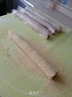 Make Donkey rolls his balls step 8