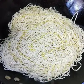 Make Crunch noodles step 6