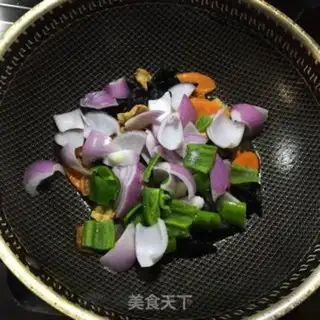 Make Onion fried meat step 4