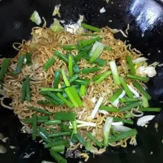 Make Crunch noodles step 9
