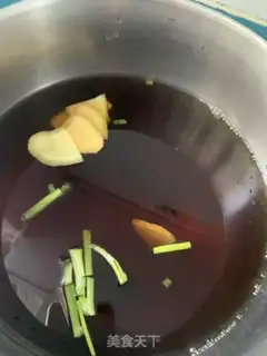 Make Japanese radish pigbone soup step 4