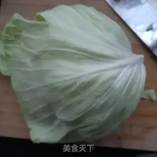 Make Garlic sausage cabbage step 0
