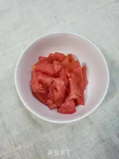 Make Tomato fishballs, gill mushroom fans step 0