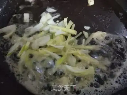 Make radish egg soup step 3