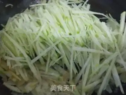 Make radish egg soup step 4