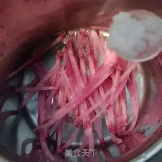 Make Garlic sausage cabbage step 5