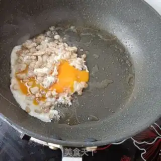 Make Meat and egg mashed sandwiches step 7