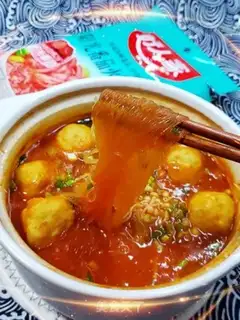 Make Tomato fishballs, gill mushroom fans step 11