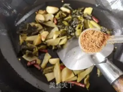 Make A sour seafood pan step 5