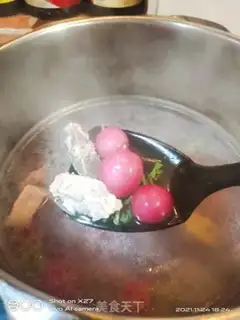 Make Bone stew, radish step 2