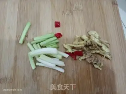 Make Dried fish step 0