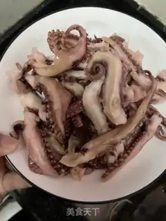 Make Pretzel squid shaving step 2