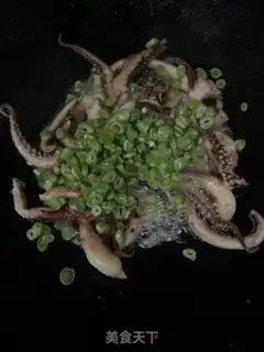 Make Pretzel squid shaving step 4