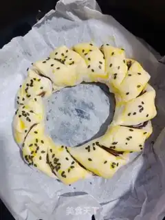 Make Hands on the bean rolls step 7