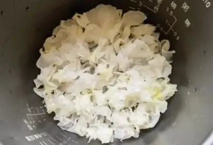 Make Silver ear soup for guacamole step 1