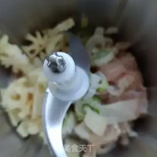 Make The chicken meatballs step 7