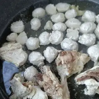 Make Chickenball soup step 4