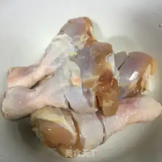Make Crumb mushrooms for chicken legs step 0