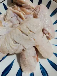 Make Coke chicken wings step 1