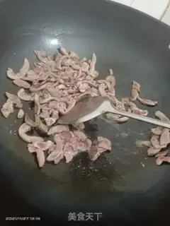 Make Hot noodles step 0