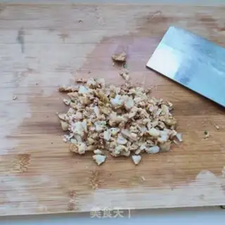Make Plum-cracker pie step 3