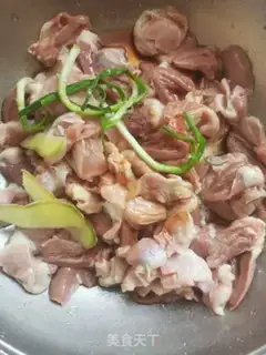 Make Garlic fried chicken step 2