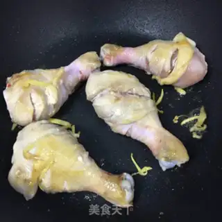 Make Crumb mushrooms for chicken legs step 4