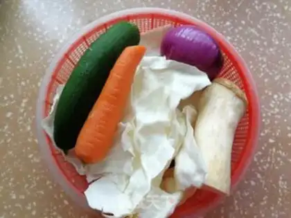 Make Snacked rice noodles step 0